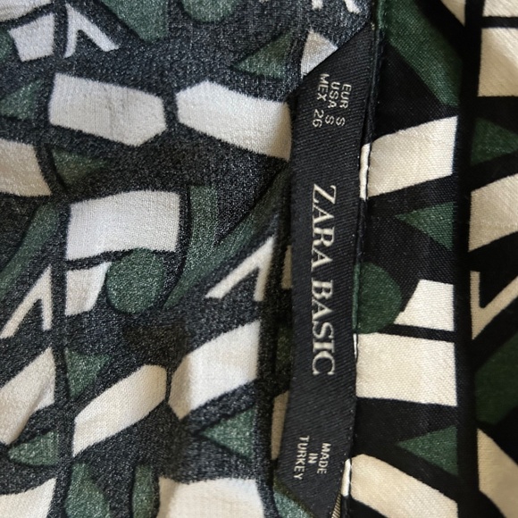 ZARA Basics - Shirts/Tops Green/White/Black-Size Small - Picture 7 of 7